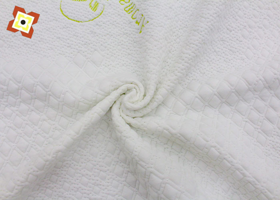เส้นใยไม้ไผ่ถักอากาศชั้นที่นอนผ้า Jacquard 86 '' Width
