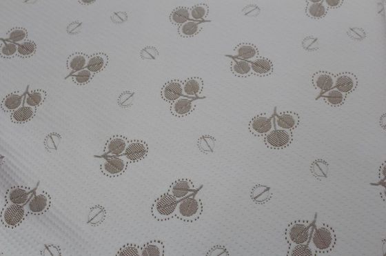 ผ้าถัก Jacquard โพลีเอสเตอร์ 160gsm ระบายอากาศได้สำหรับคลุมที่นอน