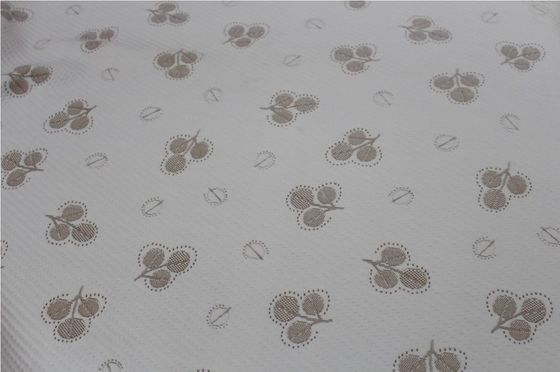ผ้าถัก Jacquard โพลีเอสเตอร์ 160gsm ระบายอากาศได้สำหรับคลุมที่นอน