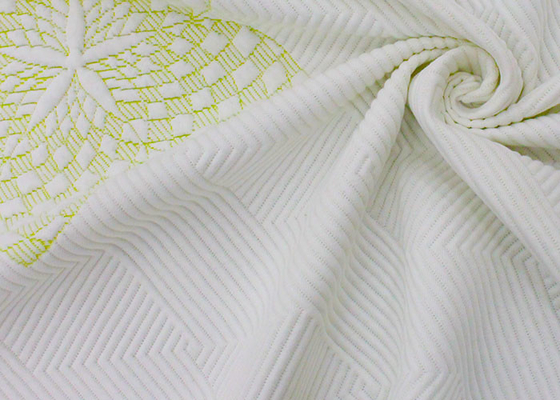 ผ้าบ้าน Jacquard ถักโพลีเอสเตอร์สำหรับผ้าที่นอนถัก