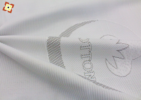 ผ้าปูเตียง Jacquard โพลีเอสเตอร์ทอผ้าควิลท์เรขาคณิต