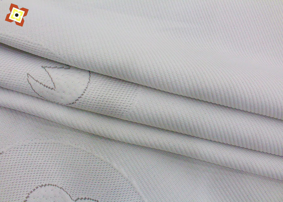 ผ้าปูเตียง Jacquard โพลีเอสเตอร์ทอผ้าควิลท์เรขาคณิต